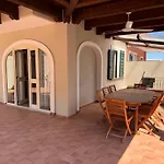 Luxury Seafront With Private Acces