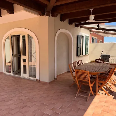 Luxury Seafront With Private Acces